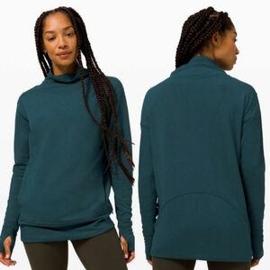 Lululemon Teal Warm Down Funnel Neck Long Sleeve Sweatshirt Submarine